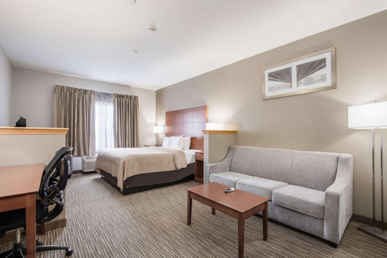 Quality Inn & Suites Lodi I-90 Luaran gambar