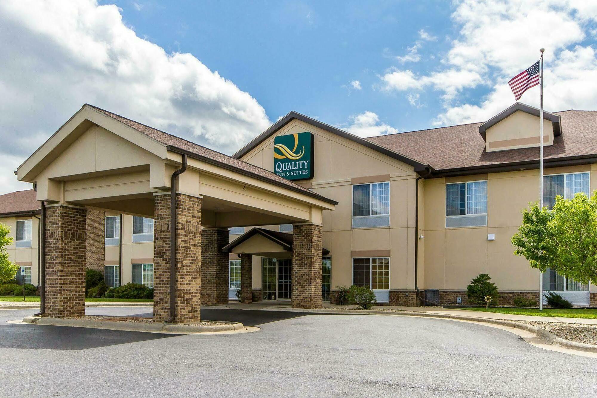 Quality Inn & Suites Lodi I-90 Luaran gambar